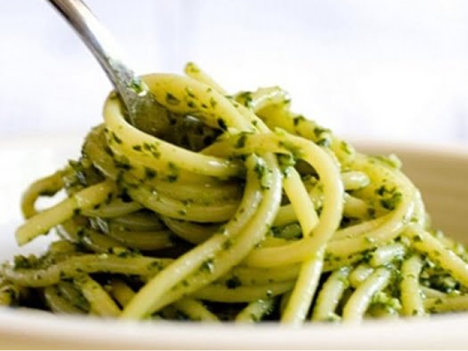 Massa filé ao pesto